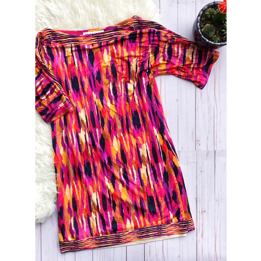 Trina Turk 3/4 sleeve abstract print dress